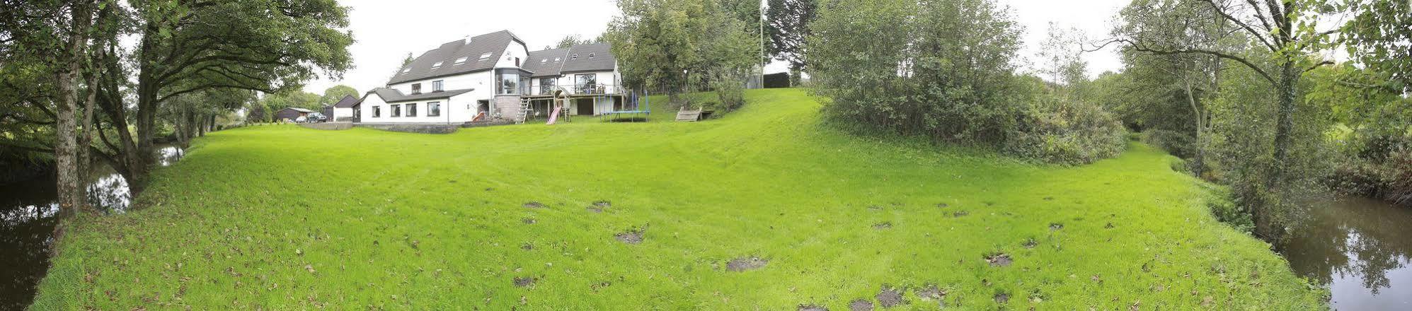 Ewenny Farm Guest House Bridgend  Exterior photo
